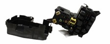 2000-2004 Mitsubishi Diamante Engine Bay Fuse Box Compartment Mr908172 1533762