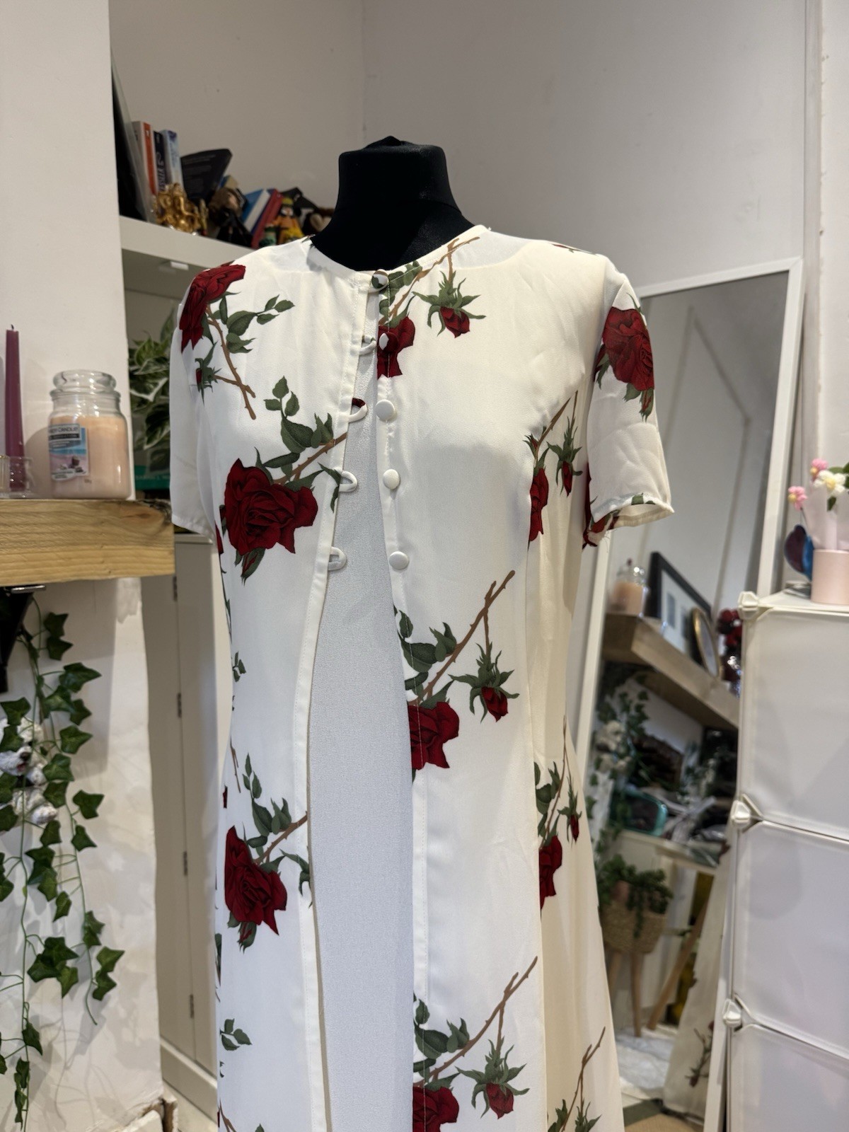 Official Ivory Rose Floral Chiffon Maxi Dress Button Front Lined Size 16 image 3