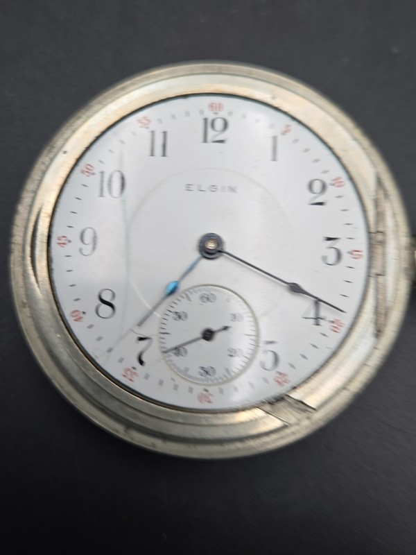 ​Vintage Elgin 17 Jewel Pocket Watch - Running Condition