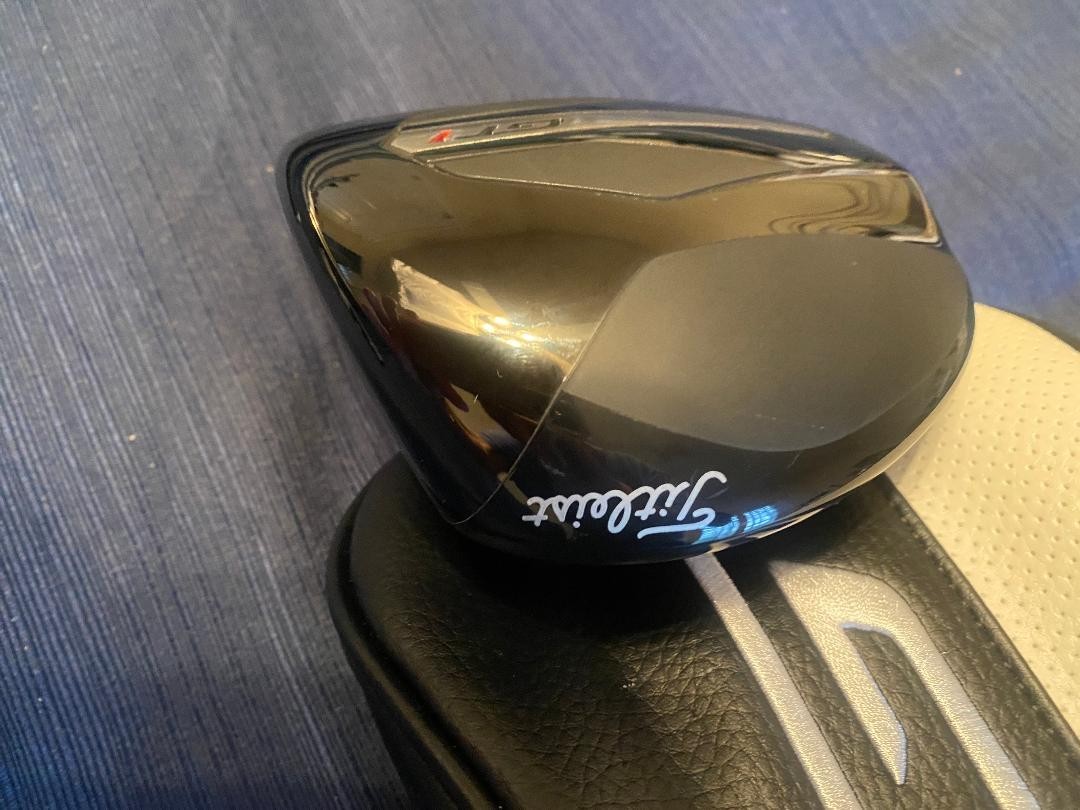 Titleist GT1 Driver, Right Hand, Men's, Titanium