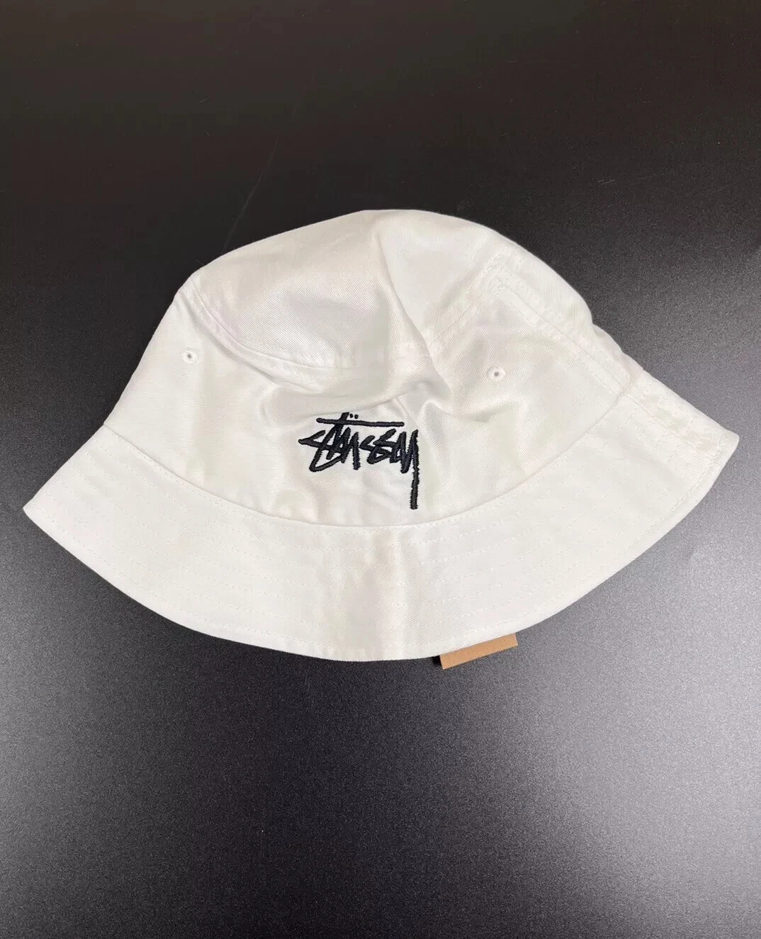 Stüssy Big Stock Bucket Hat White
Opens in a new window or tab