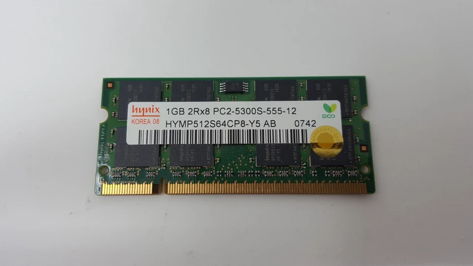 Toshiba Equium A200-1V0 RAM Memory 1GB PC2 5300S DDR2 Hynix HYMP512S64CP8-Y5 - Image 4 of 4