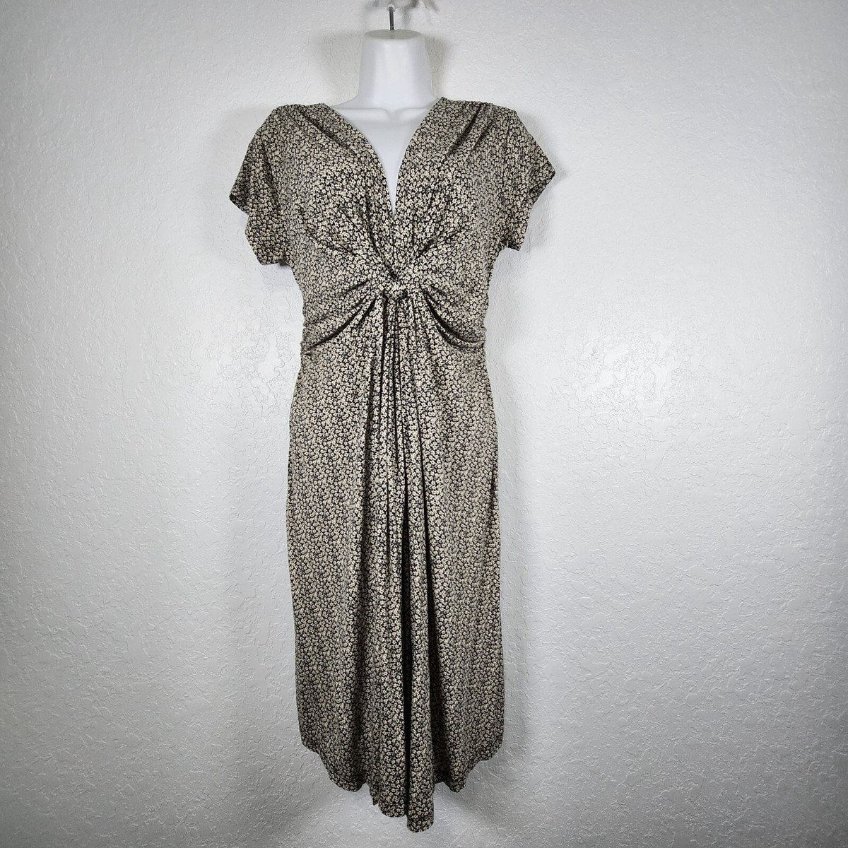 seraphine maternity dress Silk & Lace Evening in Navy UFO No More so theres no worries about irritating sensitive skin Seraphine Maternity Dress 8 Floral