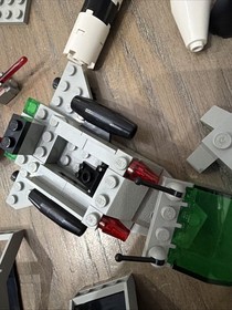 Vintage Lego Alien Moon Walker Set 6940 Missing Pieces  Pls Read