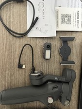 DJI Osmo Mobile 8 gimbal stabilizzatore per smartphone con treppiede