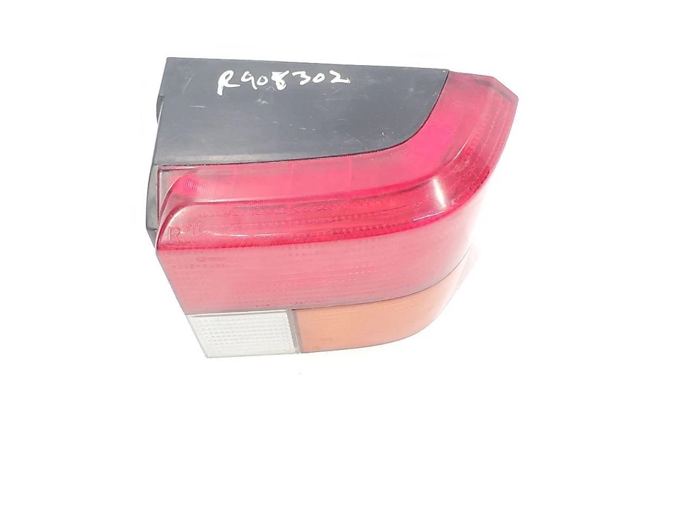 Luz trasera derecha Volkswagen Eurovan 2001 2002 OEM 701945257  Foto 2 de 4