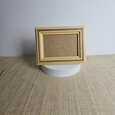 Wood Picture Frame 4x6 Desktop or Hangable Photo Frame Horizontal Vertical