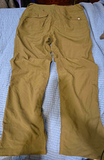 The North Face Women's Green Nylon Hiking Pants Size 12 w/ Stow Pocket