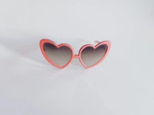 Lol Surprise Tweens Neon Pop Stars Doll Thea Stars Neon Heart Sunglasses Glasses