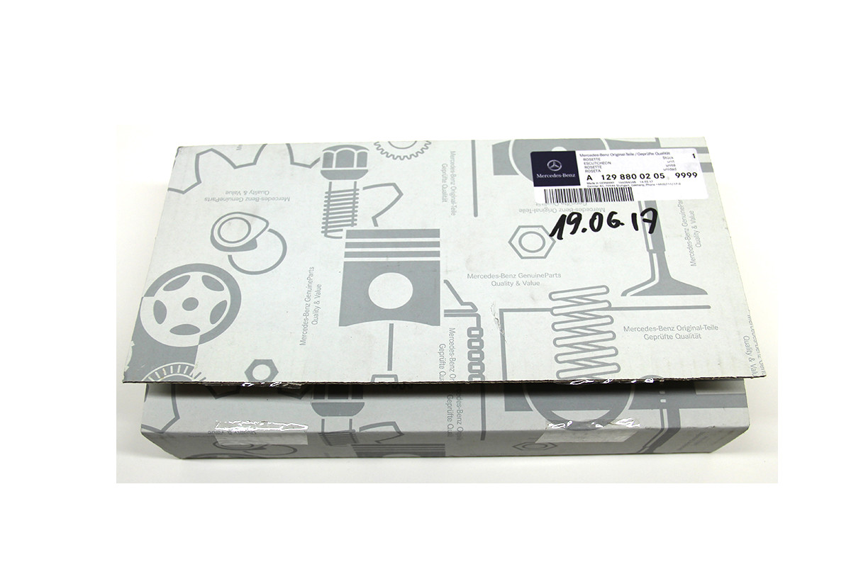 MERCEDES BENZ R129 SL500 500SL SL320 TOW HOOK COVER FRONT GENUINE