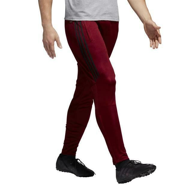 D94749 Мужские тренировочные брюки Adidas Tiro17 7790₽