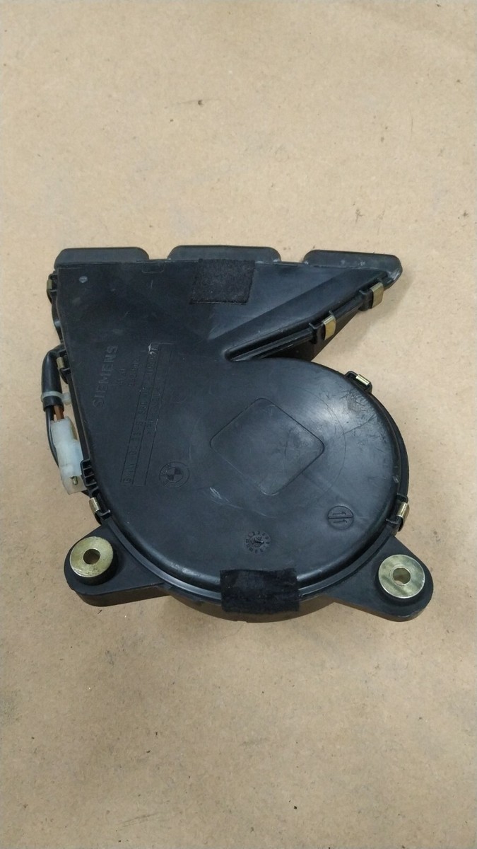 BMW E36 ventilation defrost blower fan rear window 64238390857 