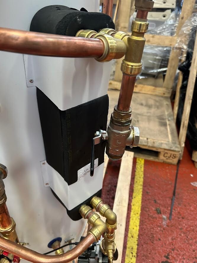 TELFORD TEMPEST PRE PLUMBED HEAT PUMP CYLINDER USED TANK 24 eBay