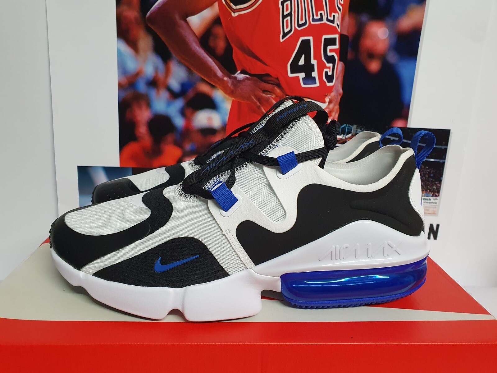 nike air max infinity white and blue