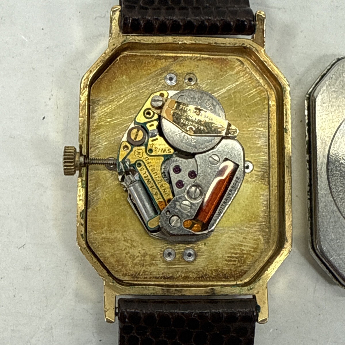 Vintage Wittnauer Quartz Swiss 5 Jewels Gold Tone Diamond Vintage Wittnauer Quartz Swiss 5 Jewels Gold Tone Diamond