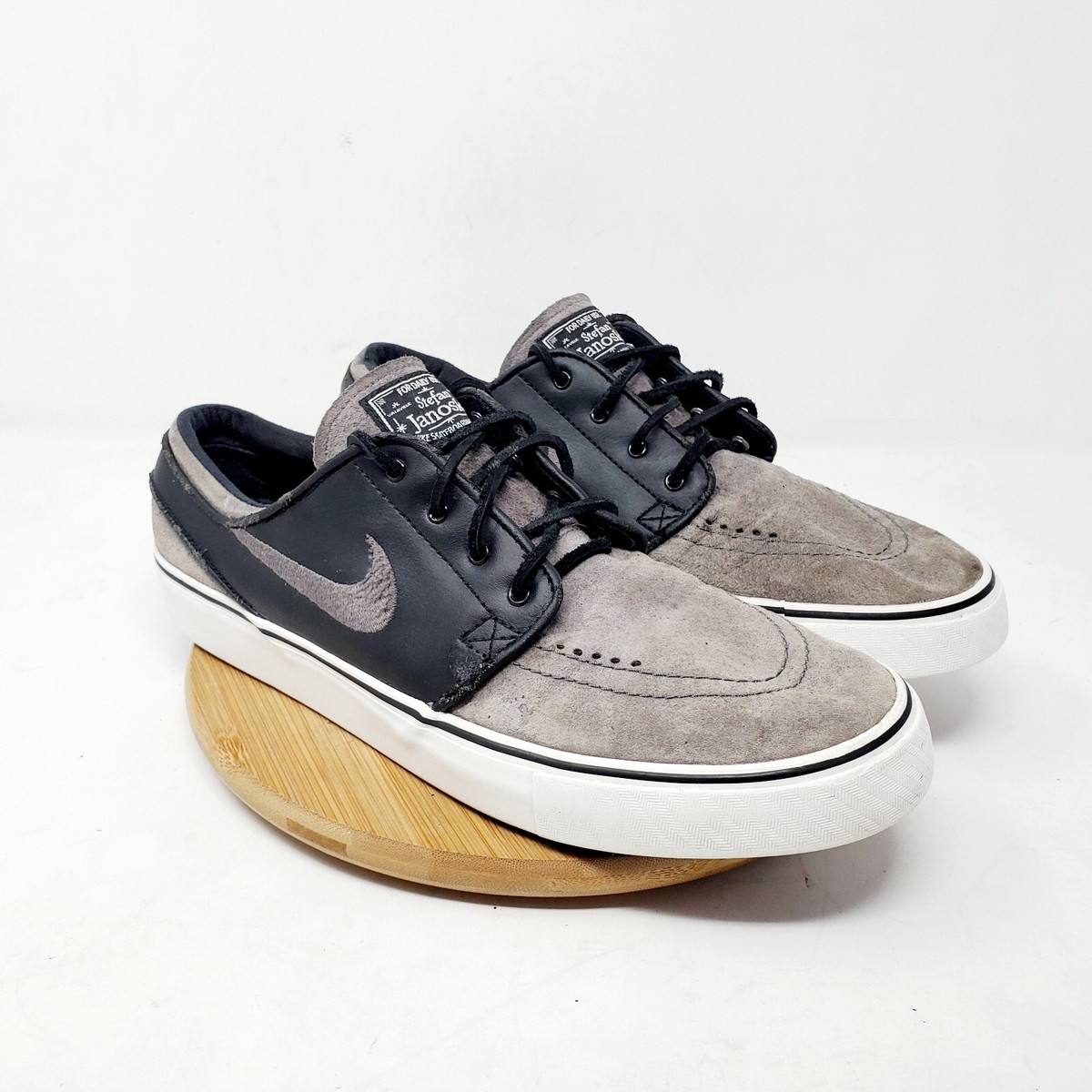 Nike SB Stefan Janoski Shoes Mens 9.5 Black Grey Suede Lace Nike SB Stefan Janoski Shoes Mens 9.5 Black Grey Suede Lace