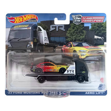 Hot Wheels Team Transport '23 Ford Mustang RTR Spec 5 / Aero Lift - New on Card
