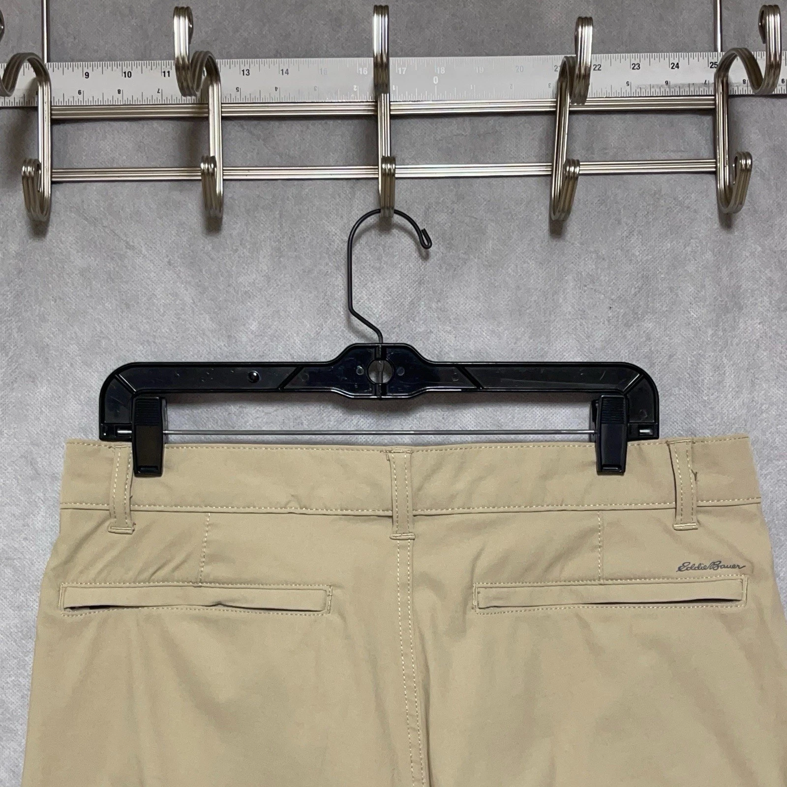 Eddie Bauer Pants Men's 34X33 Beige Travex Nylon Active Tech Outdoor Performance