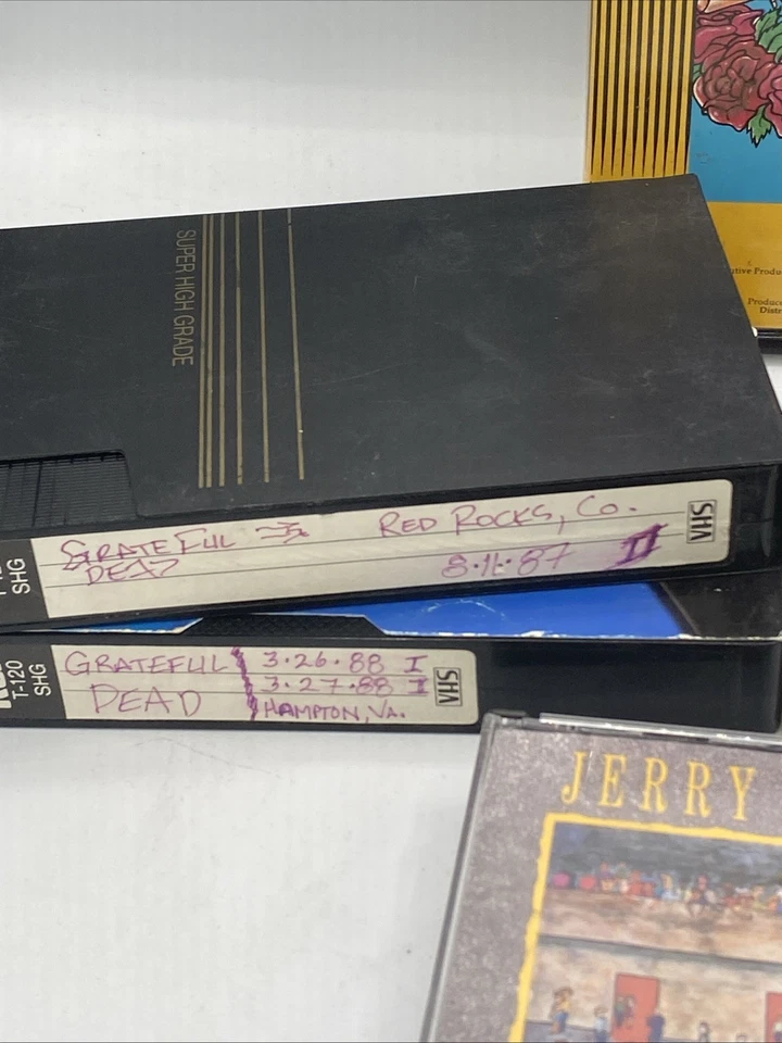 The Grateful Dead Dead Ahead VHS Bonus lot Recorded Concerts J. Garcia CD READ* - Image 2 of 4