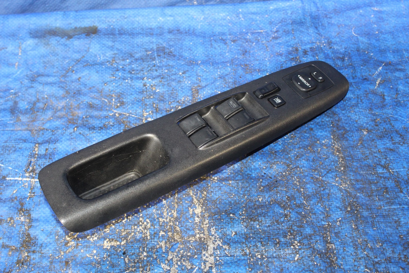 02 06 Toyota Camry 2.4L Driver Side Door Master Switch Trim 2AZ-FE