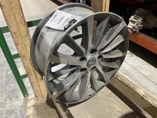 Used Wheel Fits 2019 Toyota Highlander 18x7-12 Alloy 14 Spoke Gray Inlay Grade Used Wheel Fits 2019 Toyota Highlander 18x7-12 Alloy 14 Spoke Gray Inlay Grade