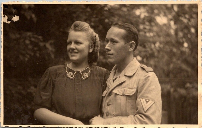 WW2 WWII German Army Military Wehrmacht Photo Photograph Postcard Soldier & Wife