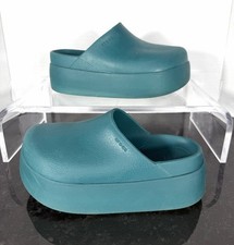 Crocs Women s Crush Clog Platform Slip On Sho...