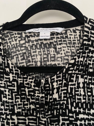 Designer silk & cotton lightweight cardigan - Picture 2 of 6