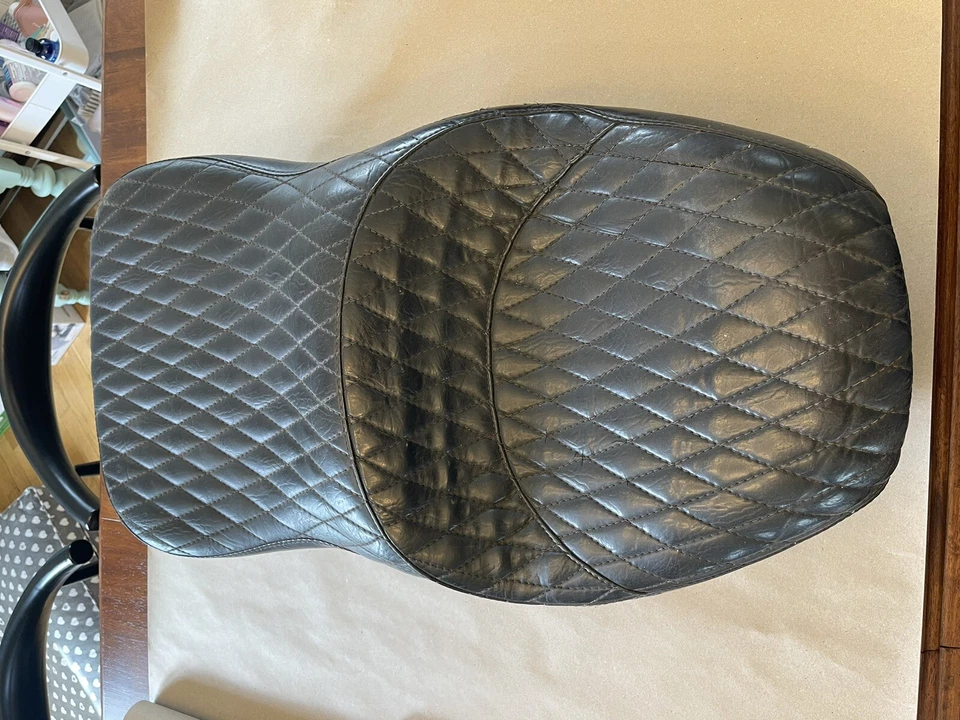 Asiento de cabezal de aire BMW R-100 Foto 2 de 4