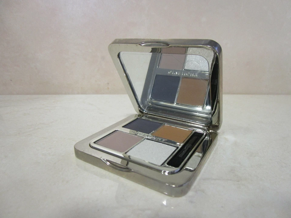 GIVENCHY ECRIN DU SOIR MAT & SEQUINED SHADOW HARMONIE D' EXCEPTION SEE DETAILS - Image 2 of 4