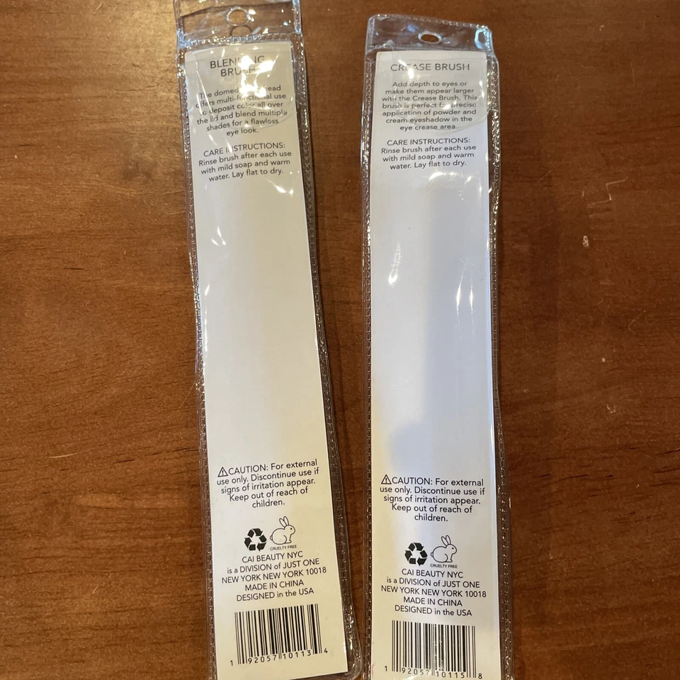 CAI Beauty NYC Foundation Brushes 10115 & 10113 Crease & Blending - Image 3 of 4