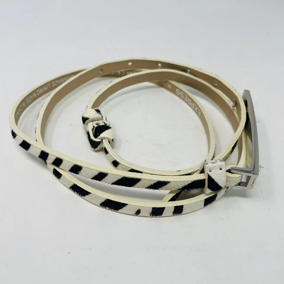 Cinturón de cintura ajustable Express para mujer talla M/L con cierre de gancho teñido pelo de becerro Foto 3 de 4