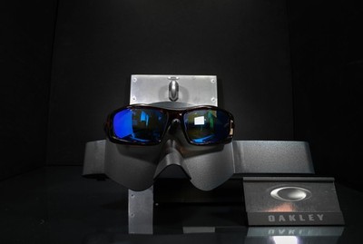 OAKLEY Monster Pup-1st Gen-Polished Rootbeer Frames, Ice Polarized