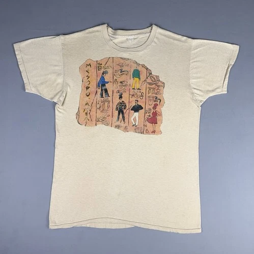 80s VINTAGE The B-52’s Meso-Americans Band T-Shirt Size Larg 1980s vintage concert t-shirt, vintage, size L, single stitch, B+ condition