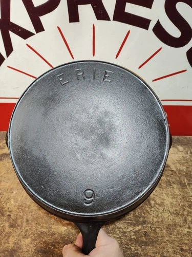 "Fully Restored" Erie Pre-Griswold #9 Cast Iron Skillet Seasoned Flat