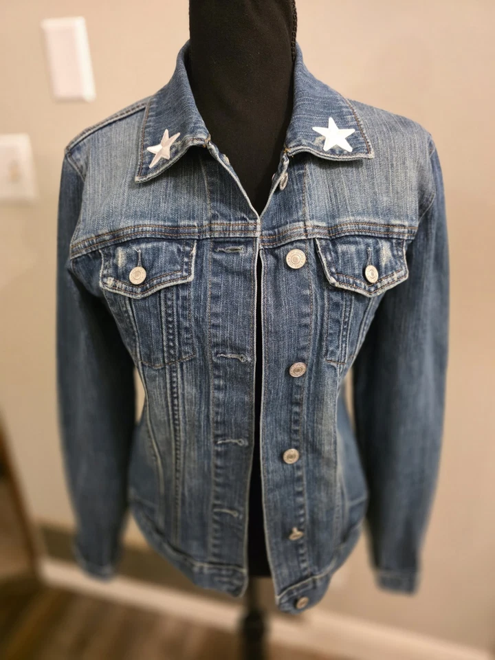 Vintage Y2K GAP Denim Jacket With USA Patriotic Patch - Image 2 of 4