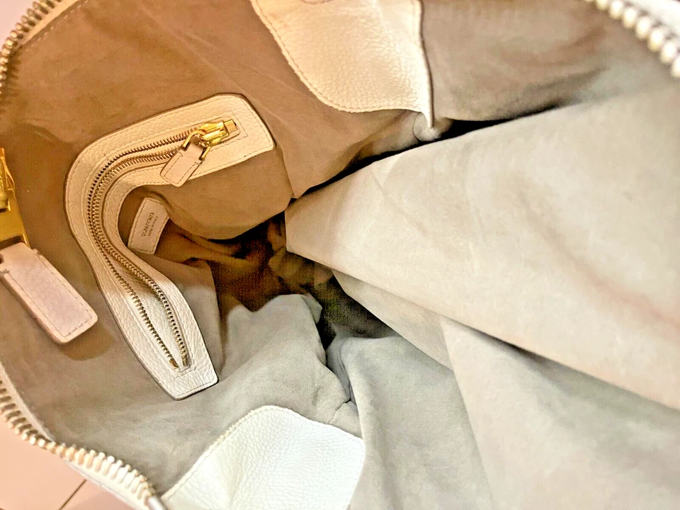 Precioso bolso de mano Tom Ford de cuero con cremallera, blanco/negro Foto 4 de 4