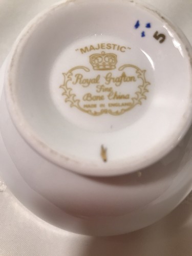 Majestic Royal Grafton Fine Bone China Fruit Bowl Blue And Gold - Picture 5 of 8