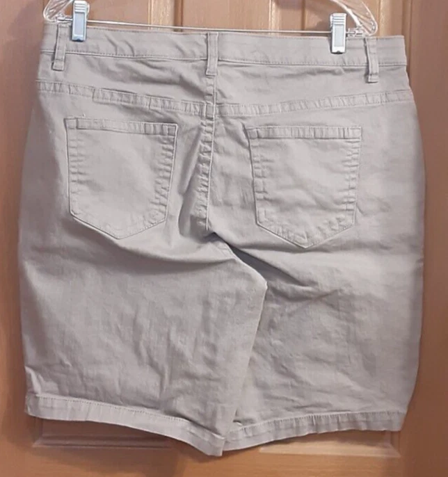 Bermudas descoloridas Glory Marjorie marrón remaches bolsillos falta talla 16W Foto 3 de 4