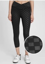 Nwt Women GapFit Sky High Rise Crossover CapriLeggings in Eclipse , Size M
