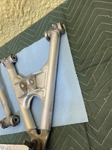 1999 Yamaha warrior 350 right side upper and lower A arms control arms 184 - Picture 8 of 12