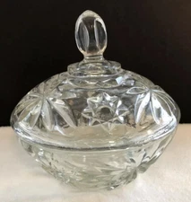 Anchor Hocking Vintage Round Covered Candy Dish EAPG Star David Prescut 5 Inch