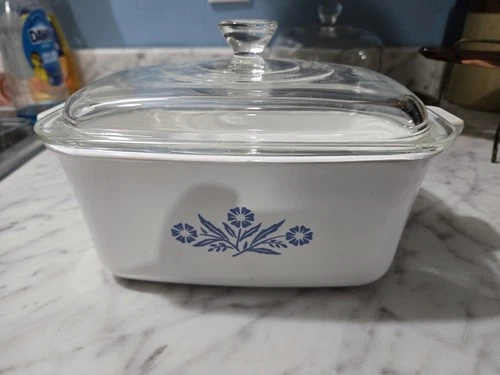 Vintage Corning Ware Blue Cornflower P-4-B Casserole Dish 1.5 QT With Pyrex Lid