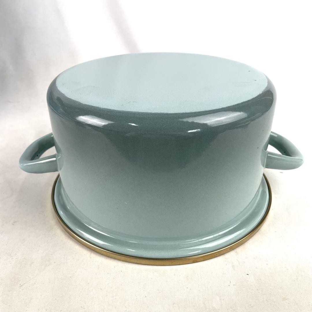 Le Creuset Enamel on Steel Casserole with Lid 20cm 3.7L Sage Gold