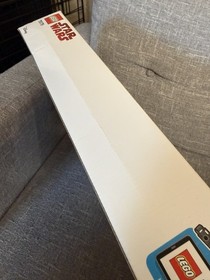 LEGO Star Wars: Kylo Ren's TIE Fighter (75179)  New but box not perfect