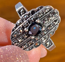 Vintage Deep Blue Natural Topaz Sterling Silver Marcasite Ring Size 7.5 4.5g 