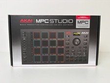 Akai Professional MPC Studio 16 Pads Sampler ...