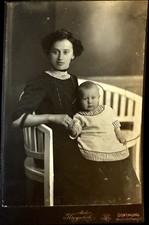 Lovely Set of 4 Cabinet Card Photos of Mothers with Children Circa 1880 To 1910