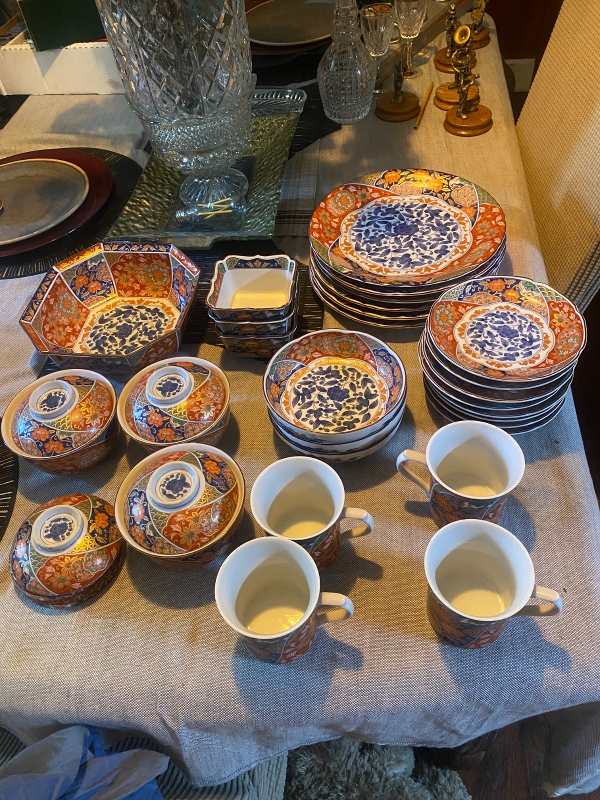 Gumps Imari Dinnerware Set
