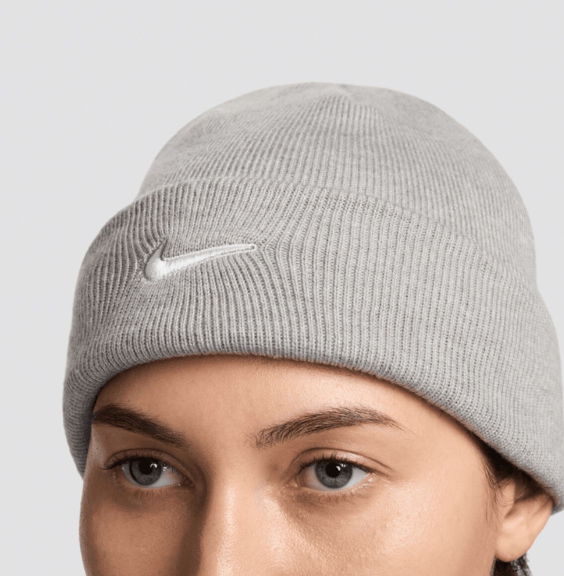 BNIB Chanel White Ivory Knit Beanie -Authentic NIKE TERRA SWOOSH BEANIE Adult Unisex One Size DK GREY  main image 2
